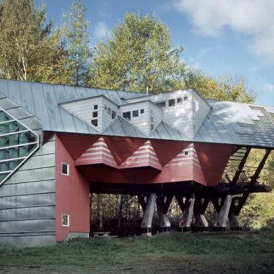 Wide shot of the Waistfield 10 house