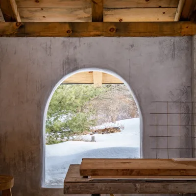 Photo of the arches with tadelakt plaster