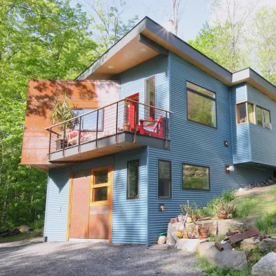 The krunkle house photographed on a sunny day in spring.